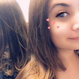 Meet your Posher, Stephanie